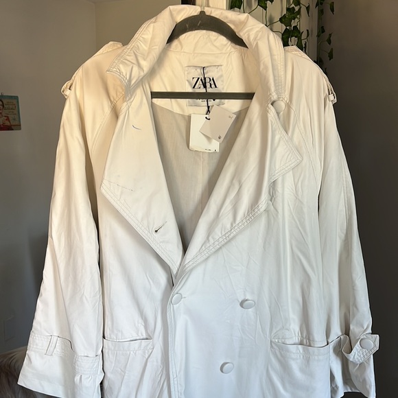 ZARA rain coat - Picture 2 of 8